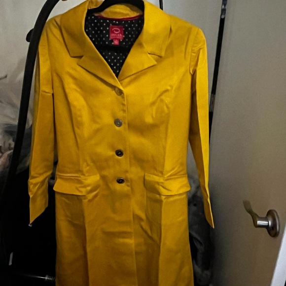 Mustard Oscar Trench Coat Size 12 - Picture 3 of 3